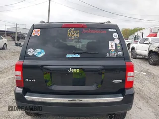 2017 Jeep Patriot High Altitude with VIN 1C4NJRFBXHD196064, listed as a IAAI auction lot 41912803 with 145,823 mi miles. Bid and sale history available at carsss.com. Image 17.