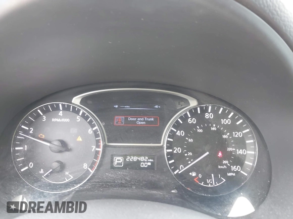 2013 Nissan Altima 2.5 S with VIN 1N4AL3AP5DN416696, listed as a IAAI auction lot 41786541 with 228,482 mi miles and . Bid and sale history available at carsss.com. Image 7.