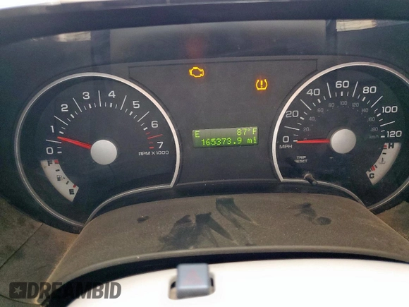 2006 Ford Explorer XLS z VIN 1FMEU62E76UA11130, wystawiony jako Copart lot #60973635 z przebiegiem 165 373 mil mil oraz Szkoda całkowita • Salvage title. Historia ofert i sprzedaży dostępna na DreamBid. Obrazek 9.