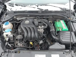 2014 Volkswagen Jetta Sedan S with VIN 3VW2K7AJ1EM217710, listed as a IAAI auction lot 41660771 with 73,680 mi miles. Bid and sale history available at carsss.com. Image 10.