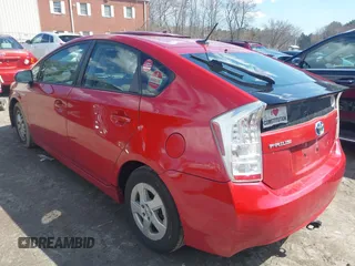 2010 Toyota Prius II with VIN JTDKN3DUXA0026700, listed as a IAAI auction lot 41869537 with 301,158 mi miles. Bid and sale history available at carsss.com. Image 3.