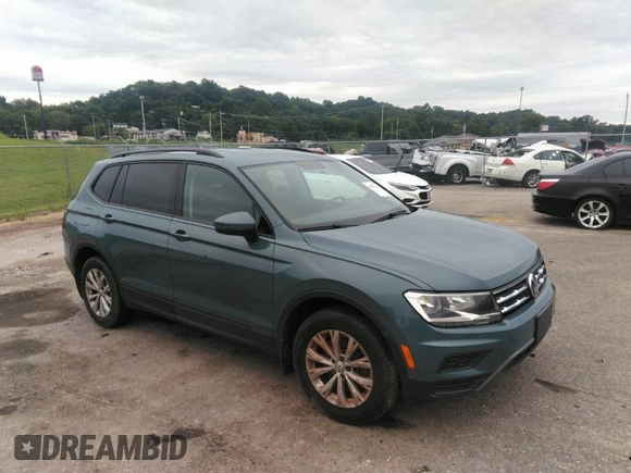 2019 Volkswagen Tiguan S z VIN 3VV1B7AXXKM121963, wystawiony jako IAAI lot #40076115 z przebiegiem 167 540 mil mil oraz . Historia ofert i sprzedaży dostępna na DreamBid. Obrazek 1.
