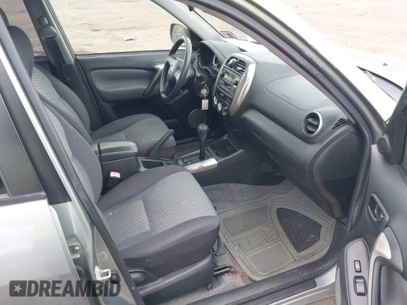 2005 Toyota RAV4 with VIN JTEHD20VX56046580, listed as a IAAI auction lot 41881318 with 155,541 mi miles. Bid and sale history available at carsss.com. Image 5.