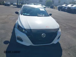 2020 Nissan Altima 2.5 S with VIN 1N4BL4BV7LN313673, listed as a IAAI auction lot 42002801 with 67,795 mi miles. Bid and sale history available at carsss.com. Image 12.