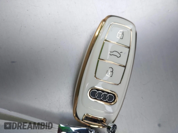 2024 Audi Q8 e-tron z VIN WA16AAGE2RB031437, wystawiony jako IAAI lot #41761720 z przebiegiem 19 579 mil mil oraz . Historia ofert i sprzedaży dostępna na DreamBid. Obrazek 11.