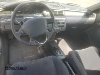 1995 Honda Civic z VIN 2HGEJ1221SH570337, wystawiony jako Copart lot #71778064 z przebiegiem 119 604 mil mil oraz Szkody całkowita. Historia ofert i sprzedaży dostępna na DreamBid. Obrazek 8.