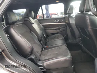 2018 Ford Explorer XLT z VIN 1FM5K7DH8JGA42798, wystawiony jako Copart lot #59027985 z przebiegiem 92 088 mil mil oraz Szkoda całkowita • Salvage title. Historia ofert i sprzedaży dostępna na DreamBid. Obrazek 11.