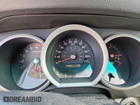 2008 Toyota 4Runner SR5 with VIN JTEZU14R68K008934, listed as a Copart auction lot 64574005 with 199,932 mi miles and Clean title. Bid and sale history available at DreamBid. Image 9.