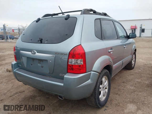2007 Hyundai Tucson SE with VIN KM8JN72D47U482954, listed as a IAAI auction lot 41902192 with 170,045 mi miles and . Bid and sale history available at DreamBid. Image 4.