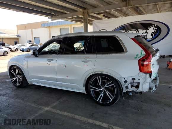 2017 Volvo XC90 R-Design with VIN YV4BC0PM3H1170168, listed as a Copart auction lot 61687725 with 88,876 mi miles and Salvage title. Bid and sale history available at DreamBid. Image 2.