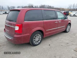 2015 Chrysler Town & Country Touring L z VIN 2C4RC1CGXFR526616, wystawiony jako IAAI lot #41891350 z przebiegiem 181 944 mil mil oraz . Historia ofert i sprzedaży dostępna na DreamBid. Obrazek 4.
