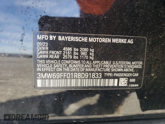 2024 BMW 3 Series 330i with VIN 3MW69FF01R8D91833, listed as a Copart auction lot 84419544 with 7,737 mi miles and Salvage Title. Bid and sale history available at carsss.com. Image 12.