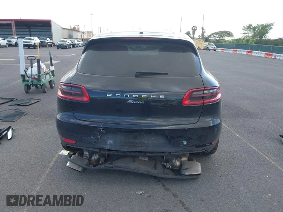 2018 Porsche Macan with VIN WP1AA2A50JLB09838, listed as a IAAI auction lot 42361463 with Not provided miles and . Bid and sale history available at DreamBid. Image 17.