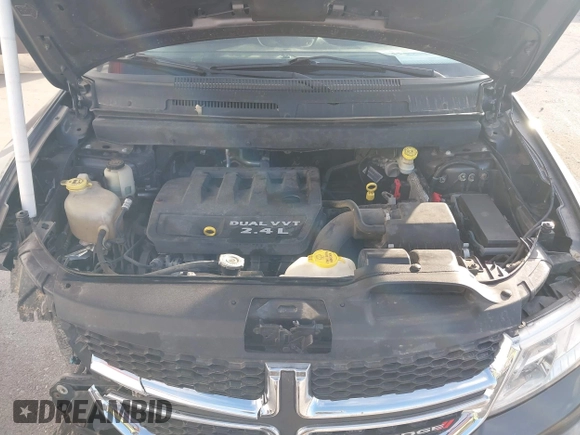 2014 Dodge Journey SE with VIN 3C4PDCAB0ET283756, listed as a IAAI auction lot 41490472 with 122,695 mi miles. Bid and sale history available at carsss.com. Image 10.