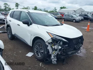 2023 Nissan Rogue S z VIN 5N1BT3AB8PC850965, wystawiony jako IAAI lot #42242674 z przebiegiem 34 280 mil mil oraz . Historia ofert i sprzedaży dostępna na DreamBid. Obrazek 1.