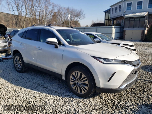 2023 Toyota Venza LE with VIN JTEAAAAH5PJ123580, listed as a Copart auction lot 48107025 with 28,580 mi miles and Salvage Title. Bid and sale history available at carsss.com. Image 4.
