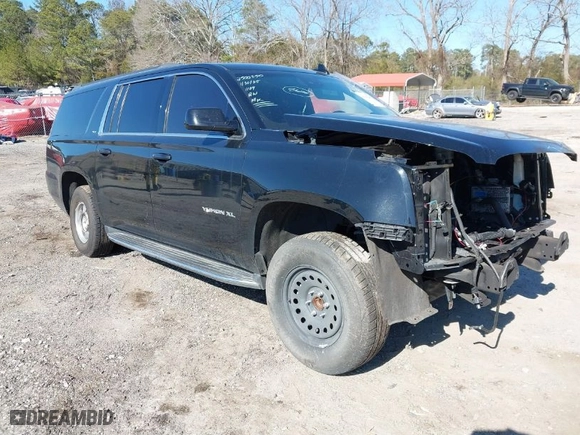 2017 GMC Yukon XL SLT with VIN 1GKS1GKC3HR351129, listed as a IAAI auction lot 41602465 with NaN miles. Bid and sale history available at carsss.com. Image 1.