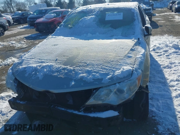 2014 Toyota Camry SE with VIN 4T1BK1FK6EU026342, listed as a IAAI auction lot 41246628 with 142,586 mi miles. Bid and sale history available at carsss.com. Image 6.