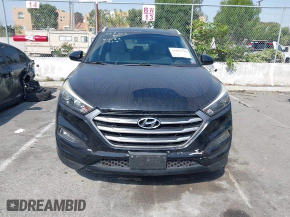 2018 Hyundai Tucson SEL with VIN KM8J33A43JU689679, listed as a IAAI auction lot 42093598 with 91,833 mi miles. Bid and sale history available at carsss.com. Image 12.