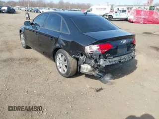 2011 Audi A4 Premium z VIN WAUBFAFL3BN036718, wystawiony jako IAAI lot #41794013 z przebiegiem 99 313 mil mil oraz . Historia ofert i sprzedaży dostępna na DreamBid. Obrazek 6.