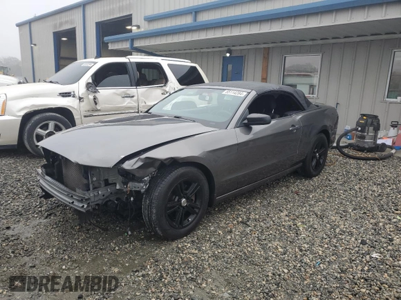 2014 Ford Mustang V6 with VIN 1ZVBP8EM5E5300459, listed as a Copart auction lot 85114284 with 132,059 mi miles and Salvage Title. Bid and sale history available at carsss.com. Image 1.