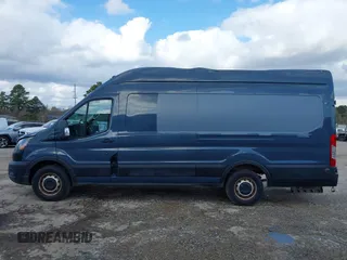 2020 Ford Transit Cargo with VIN 1FTBR3X85LKA55712, listed as a IAAI auction lot 41027144 with 125,658 mi miles. Bid and sale history available at carsss.com. Image 14.