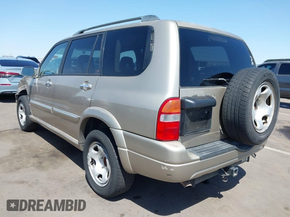 2003 Suzuki XL7 Touring with VIN JS3TX92V534103046, listed as a IAAI auction lot 41978971 with 185,038 mi miles and . Bid and sale history available at DreamBid. Image 3.