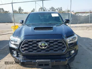 2022 Toyota Tacoma SR5 with VIN 3TMBZ5DN6NM034630, listed as a IAAI auction lot 42733932 with 43,309 mi miles and . Bid and sale history available at DreamBid. Image 6.