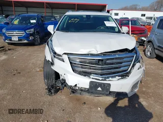 2017 Cadillac XT5 Premium Luxury AWD z VIN 1GYKNERS3HZ284561, wystawiony jako IAAI lot #41887147 z przebiegiem 119 189 mil mil oraz . Historia ofert i sprzedaży dostępna na DreamBid. Obrazek 6.
