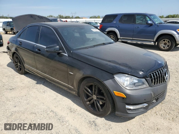 2012 Mercedes-Benz C 250 Sport z VIN WDDGF4HB8CR216307, wystawiony jako Copart lot #62740835 z przebiegiem 1 042 467 mil mil oraz Szkoda całkowita • Salvage title. Historia ofert i sprzedaży dostępna na DreamBid. Obrazek 4.