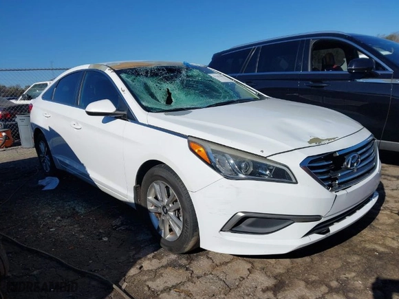 2016 Hyundai Sonata 2.4L SE with VIN 5NPE24AF7GH326093, listed as a IAAI auction lot 41353811 with 112,263 mi miles. Bid and sale history available at carsss.com. Image 1.