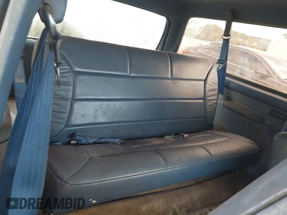 1994 Ford Bronco Custom with VIN 1FMEU15H4RLB15058, listed as a IAAI auction lot 41289431 with Not provided miles and . Bid and sale history available at DreamBid. Image 8.