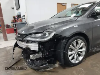 2016 Chrysler 200 S with VIN 1C3CCCBB4GN151123, listed as a IAAI auction lot 41838034 with 97,336 mi miles. Bid and sale history available at carsss.com. Image 6.