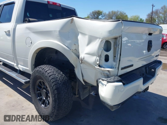 2019 Ram 2500 Laramie with VIN 3C6UR5FJ0KG684641, listed as a IAAI auction lot 41847895 with 127,668 mi miles. Bid and sale history available at carsss.com. Image 18.