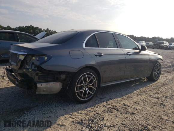 2021 Mercedes-Benz E-Class E 450 with VIN W1KZF5KB1MA940945, listed as a Copart auction lot 68541314 with 35,151 mi miles and Salvage Title. Bid and sale history available at carsss.com. Image 3.