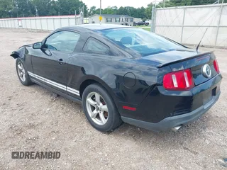 2012 Ford Mustang V6 Premium with VIN 1ZVBP8AM2C5241616, listed as a IAAI auction lot 39532874 with 182,263 mi miles. Bid and sale history available at carsss.com. Image 3.