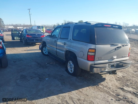 2004 Chevrolet Tahoe LT with VIN 1GNEK13Z74R106289, listed as a IAAI auction lot 41470666 with 211,641 mi miles. Bid and sale history available at carsss.com. Image 3.