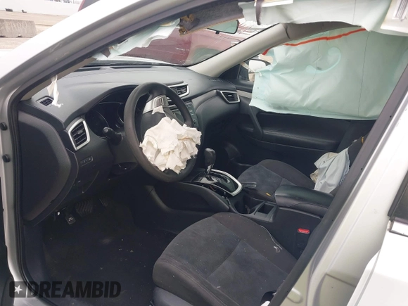 2016 Nissan Rogue S with VIN KNMAT2MT3GP686757, listed as a IAAI auction lot 41493223 with Not Provided miles and . Bid and sale history available at DreamBid. Image 5.