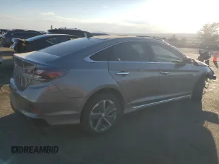 2018 Hyundai Sonata Hybrid Limited with VIN KMHE34L39JA085759, listed as a Copart auction lot 75012704 with 112,322 mi miles and Salvage Title. Bid and sale history available at carsss.com. Image 3.