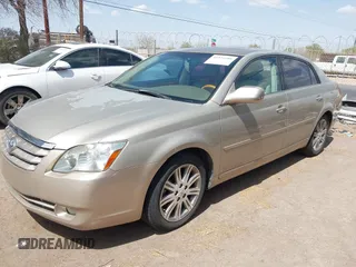 2007 Toyota Avalon XL with VIN 4T1BK36B27U208117, listed as a IAAI auction lot 41924286 with 114,458 mi miles. Bid and sale history available at carsss.com. Image 2.
