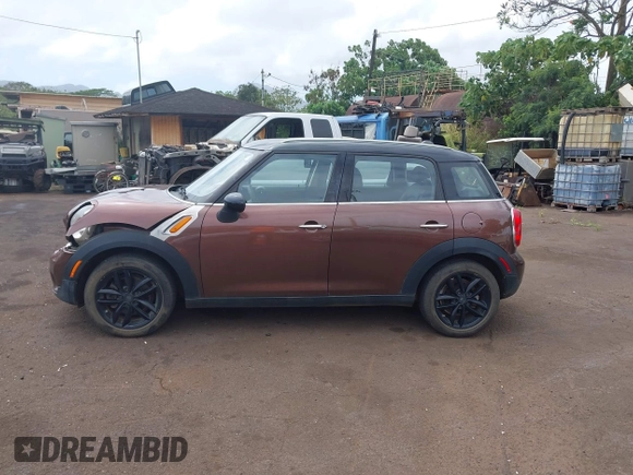 2014 MINI Countryman with VIN WMWZB3C51EWR36737, listed as a IAAI auction lot 41741248 with 69,717 mi miles and . Bid and sale history available at DreamBid. Image 15.