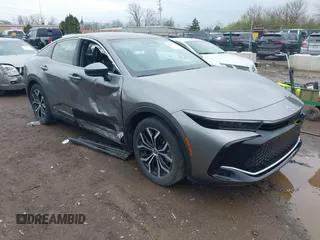 2023 Toyota Crown XLE с VIN JTDAAAAF1P3016999, выставлен на аукционе IAAI как лот 41936365 с пробегом 18 888 миль миль и . История ставок и продаж доступна на DreamBid. Изображение 1.