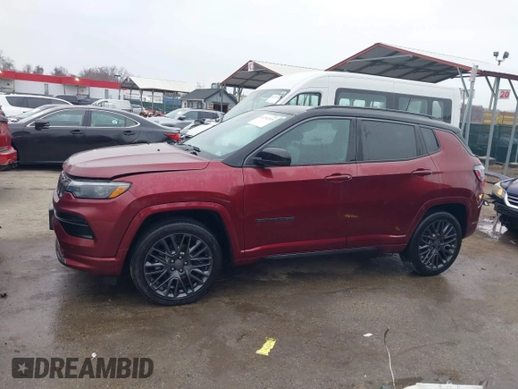2022 Jeep Compass High Altitude with VIN 3C4NJDCB8NT157535, listed as a IAAI auction lot 41752395 with 30,464 mi miles and . Bid and sale history available at DreamBid. Image 14.