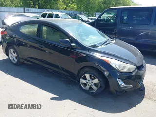 2013 Hyundai Elantra GLS z VIN KMHDH4AE0DU894846, wystawiony jako IAAI lot #42438589 z przebiegiem 169 084 mil mil oraz . Historia ofert i sprzedaży dostępna na DreamBid. Obrazek 1.