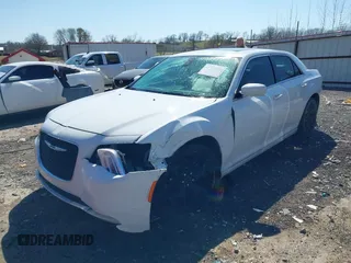 2016 Chrysler 300 Limited with VIN 2C3CCAAG2GH211782, listed as a IAAI auction lot 41718191 with 127,836 mi miles. Bid and sale history available at carsss.com. Image 17.