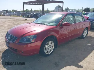 2005 Nissan Altima 2.5 S with VIN 1N4AL11D55N922251, listed as a IAAI auction lot 41964617 with 155,222 mi miles. Bid and sale history available at carsss.com. Image 17.