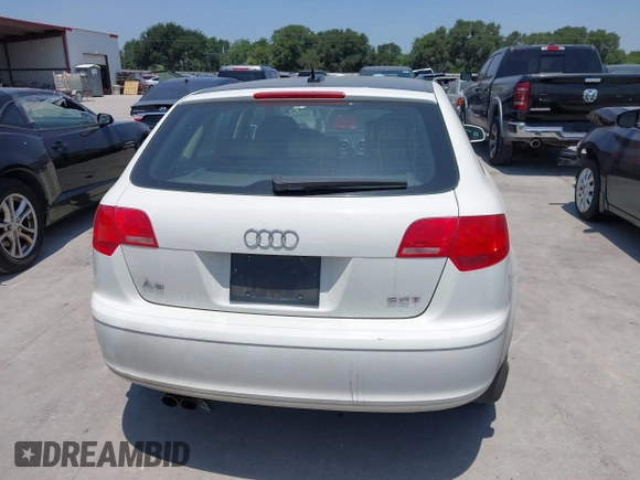 2006 Audi A3 Premium z VIN WAUNF78P36A019060, wystawiony jako IAAI lot #42334130 z przebiegiem 136 200 mil mil oraz . Historia ofert i sprzedaży dostępna na DreamBid. Obrazek 16.