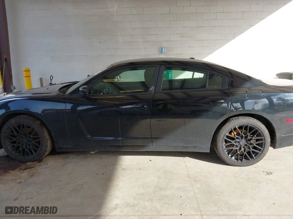 2012 Dodge Charger SE with VIN 2C3CDXBG6CH214919, listed as a IAAI auction lot 41741603 with 167,127 mi miles. Bid and sale history available at carsss.com. Image 13.
