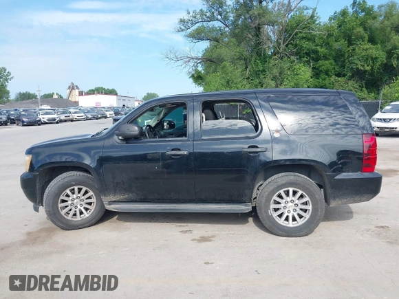 2010 Chevrolet Tahoe LS with VIN 1GNMCAE00AR175361, listed as a IAAI auction lot 42573822 with 188,700 mi miles and . Bid and sale history available at DreamBid. Image 14.