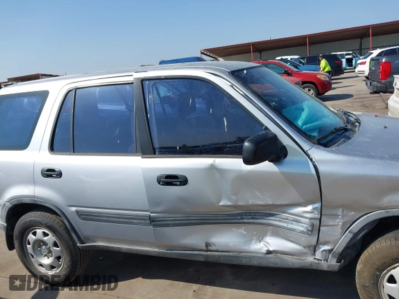 2001 Honda CR-V LX with VIN JHLRD28481S008385, listed as a IAAI auction lot 41863464 with 140,949 mi miles. Bid and sale history available at carsss.com. Image 13.